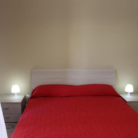 La Stanza Vicino Al Mare , Una Camera Da Letto E Bagno Con Balcone Vista Mare Balestrate Exterior foto
