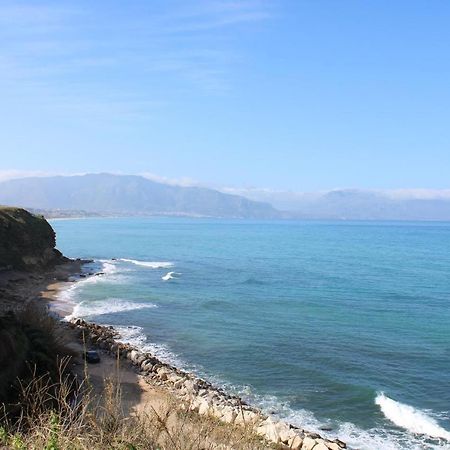La Stanza Vicino Al Mare , Una Camera Da Letto E Bagno Con Balcone Vista Mare Balestrate Exterior foto