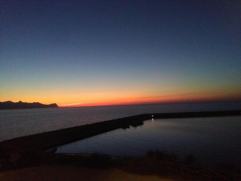 La Stanza Vicino Al Mare , Una Camera Da Letto E Bagno Con Balcone Vista Mare Balestrate Exterior foto